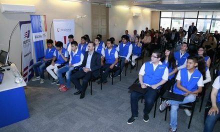 Samsung ajuda jovens na América Latina