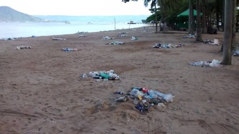 Novecentos quilos de lixo no litoral norte de São Paulo