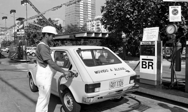 40 anos de etanol. E Fiat promete valorizar o combustível
