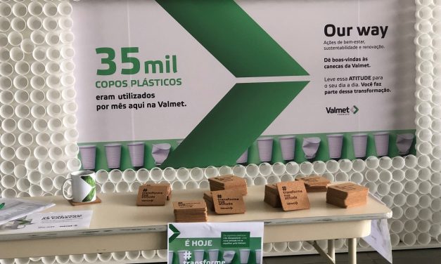 Empresa deixa de usar 35 mil copos de plástico