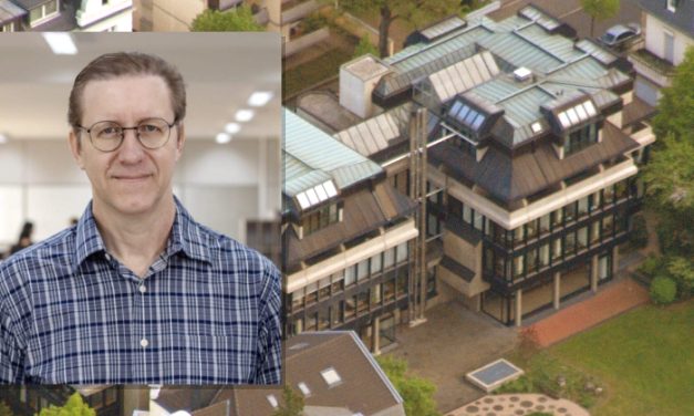 Professor da USP recebe prêmio internacional