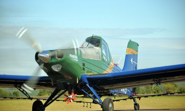 Aeronave a etanol é destaque em feira agrícola