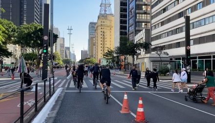 Expansão de ciclovias e parques estimula paulistano a pedalar